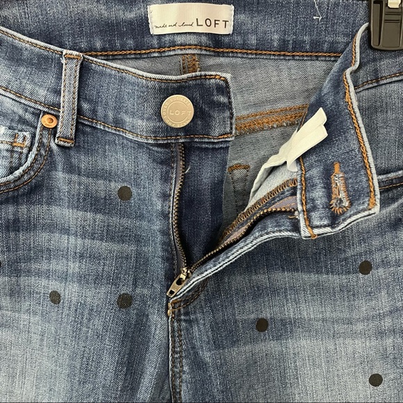 LOFT Modern Skinny Blue Jeans With Black Polka Dots Size 27/4 - Picture 4 of 6